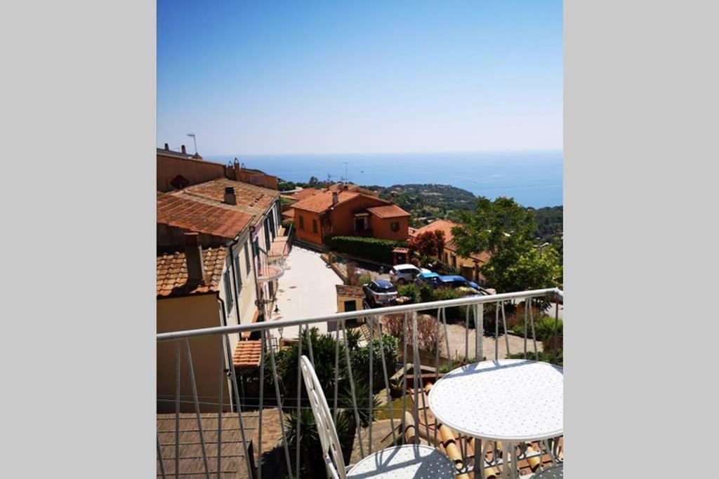 Il Balcone Su Montecristo, Bike Friendly - Goelba Daire Capoliveri  Dış mekan fotoğraf